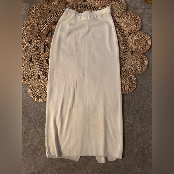 Vintage Blushe Impressions Cream Merino Wool Skirt and Top Set Size M - Picture 6 of 11